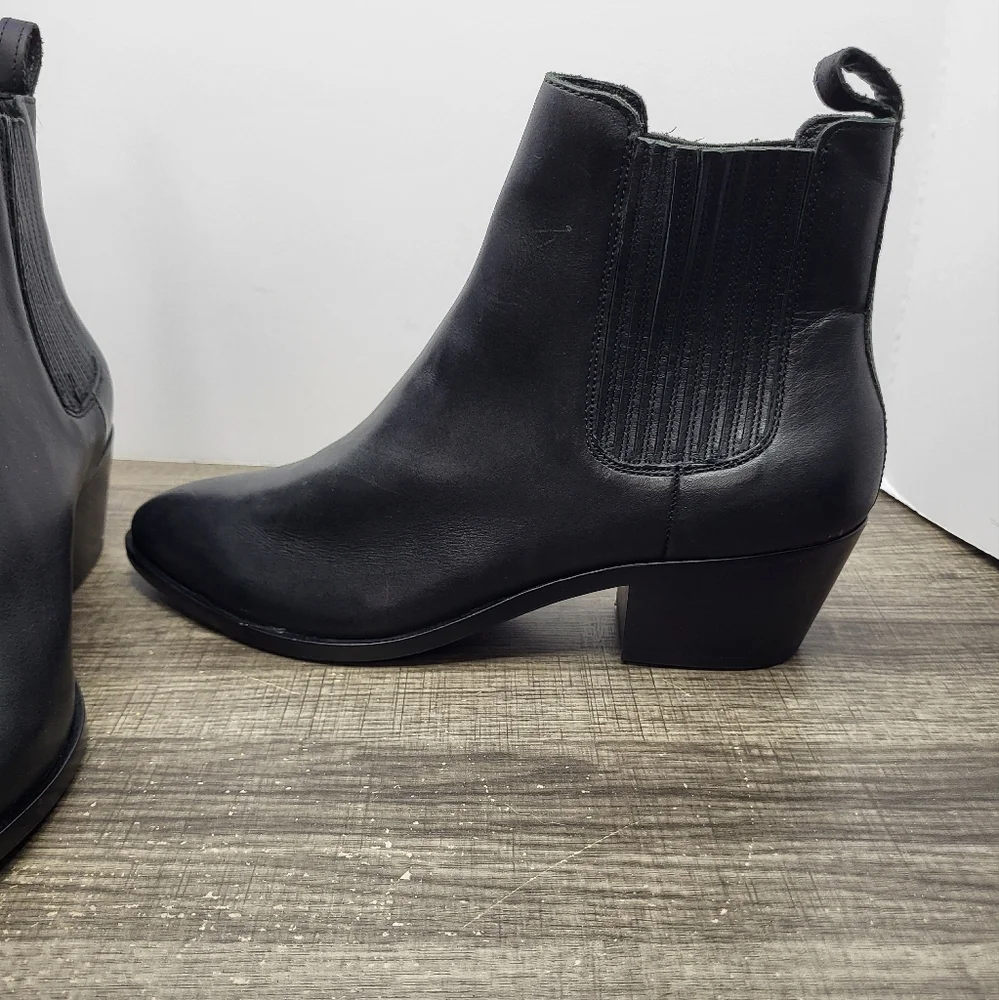 Thursday Boot Co Dreamer Bootie Black Women's 10.5 Leather EUC